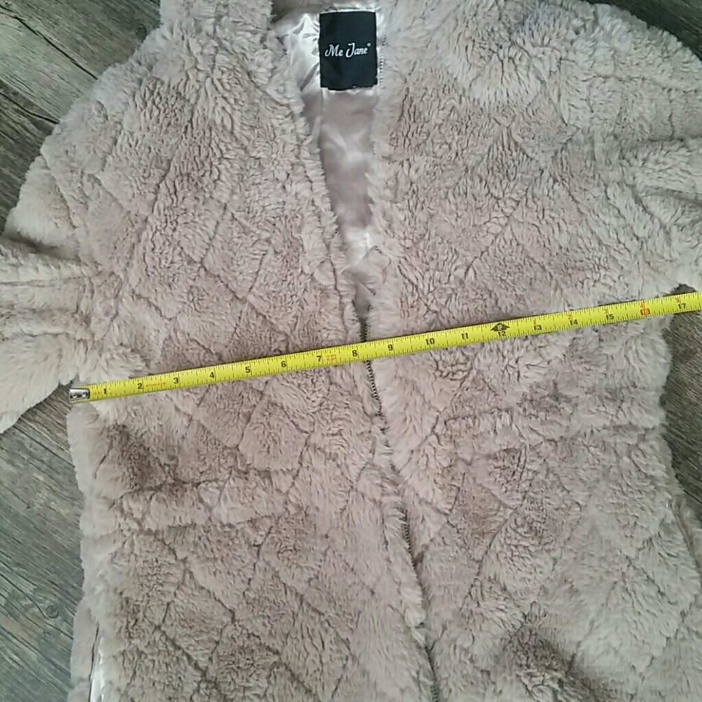 Jacket - Picture 5 of 8